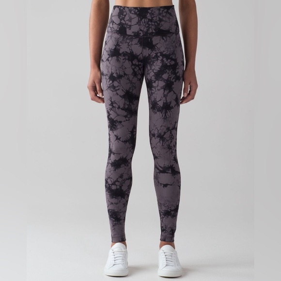 Lululemon Wunder Under Pant (Hi-Rise) Shibori in Shibori Magnum Black - Picture 1 of 4